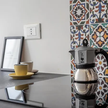 Lumar Sicilia - Magione * Παλέρμο